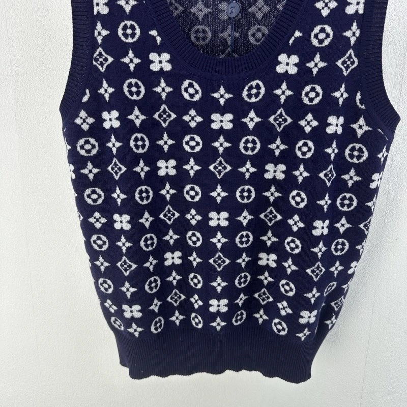 Resilient Louis Vuitton Vest 130386