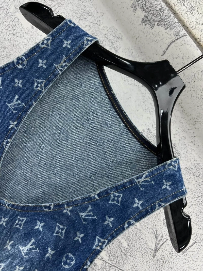 Timeless Louis Vuitton Vest 130387