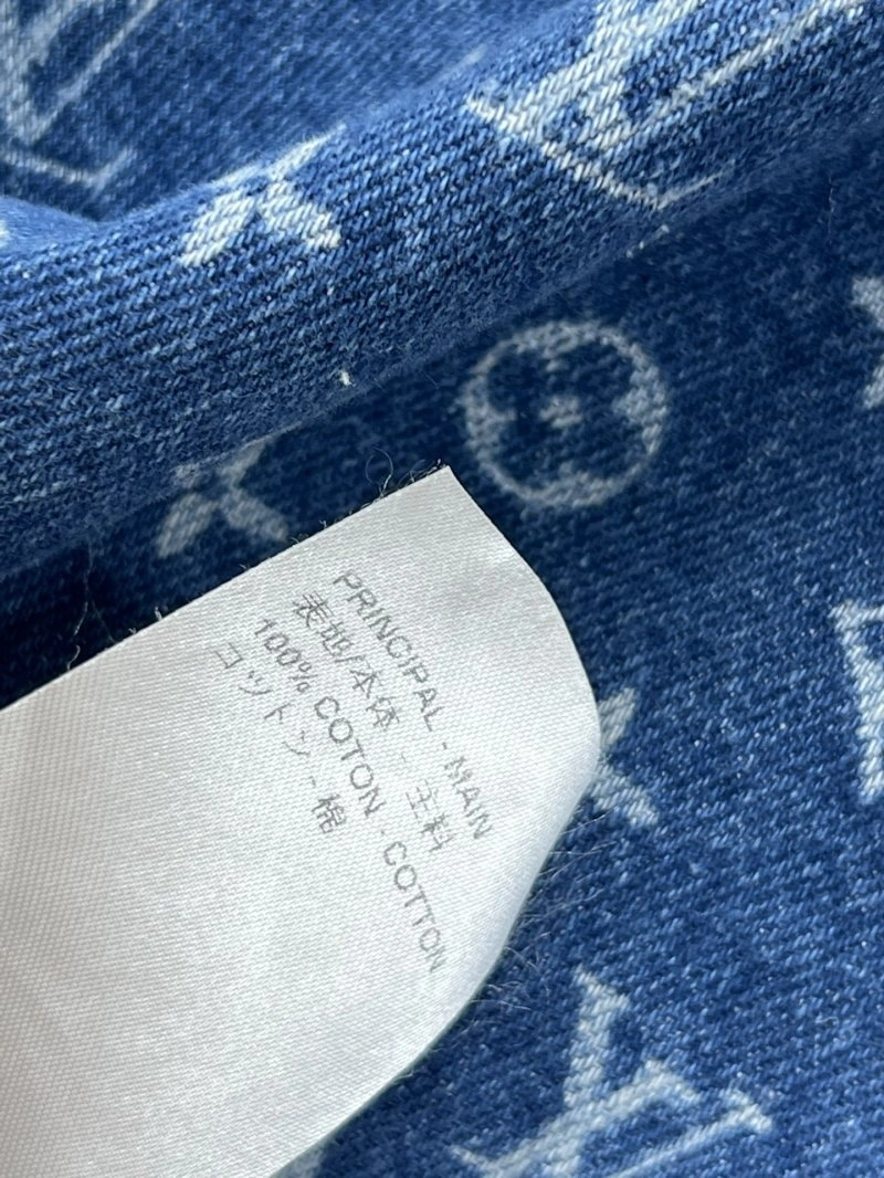 Timeless Louis Vuitton Vest 130387