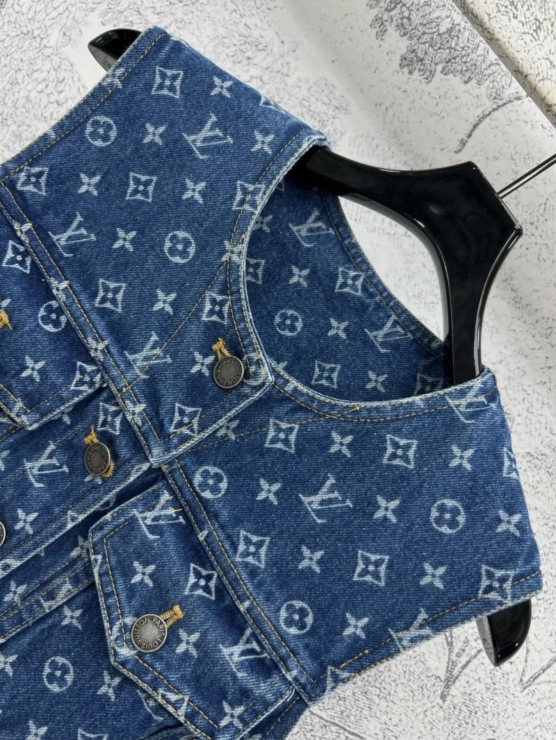 Louis Vuitton Vest TechFriendly 130418