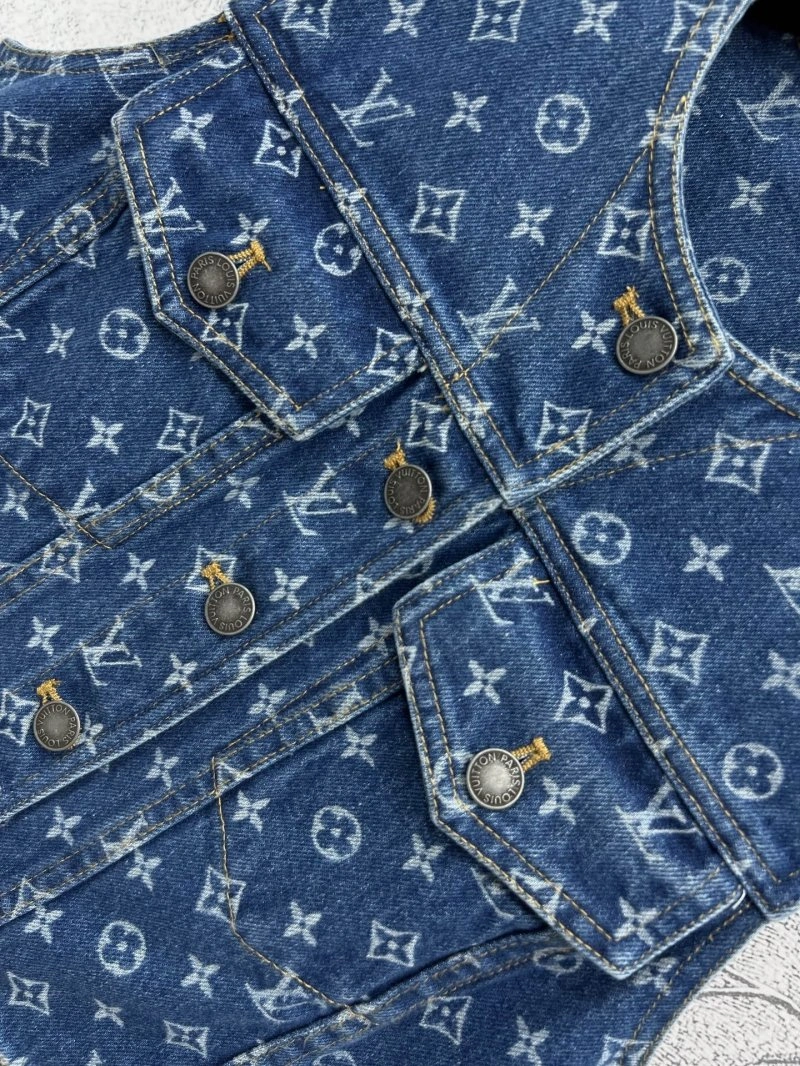 Louis Vuitton Vest TechFriendly 130418