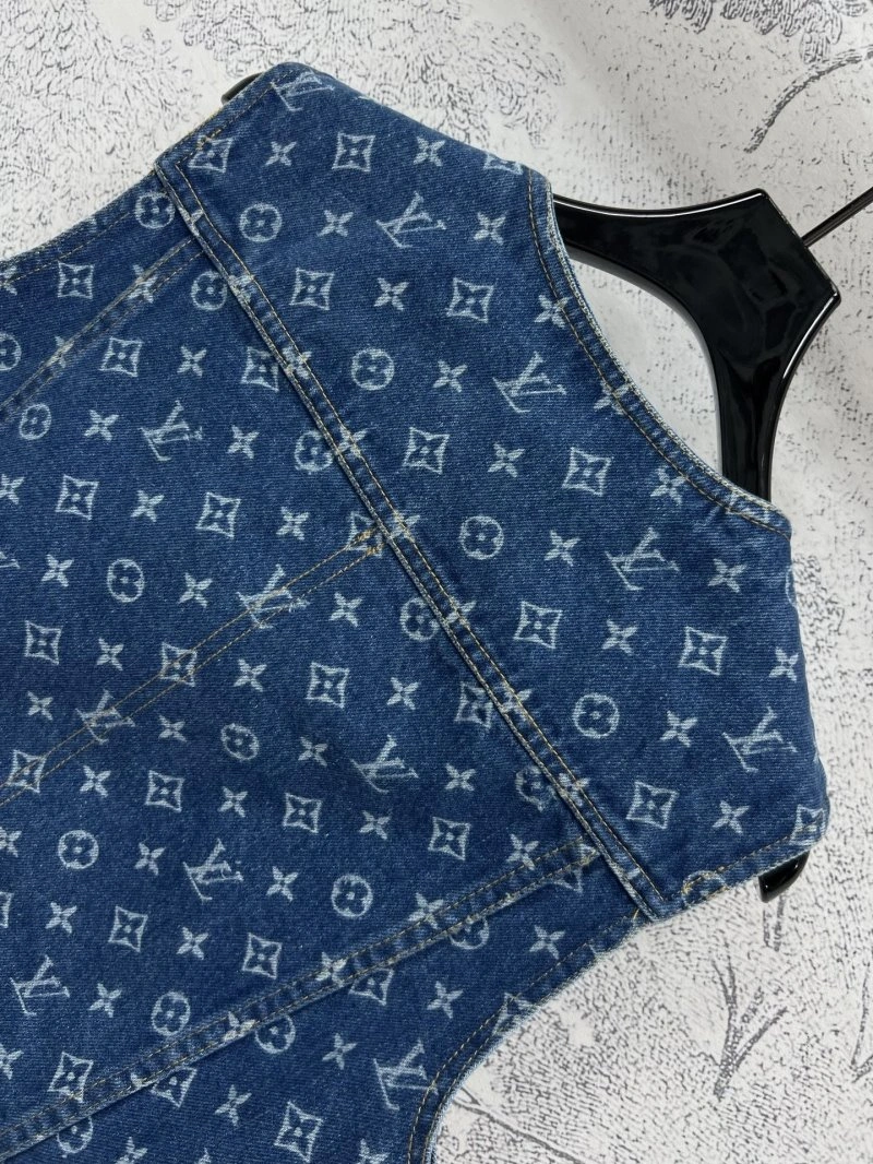 Louis Vuitton Vest TechFriendly 130418