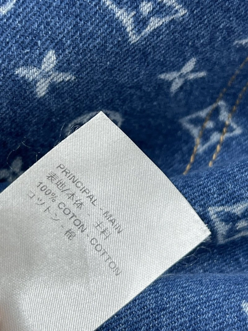 Louis Vuitton Vest TechFriendly 130418