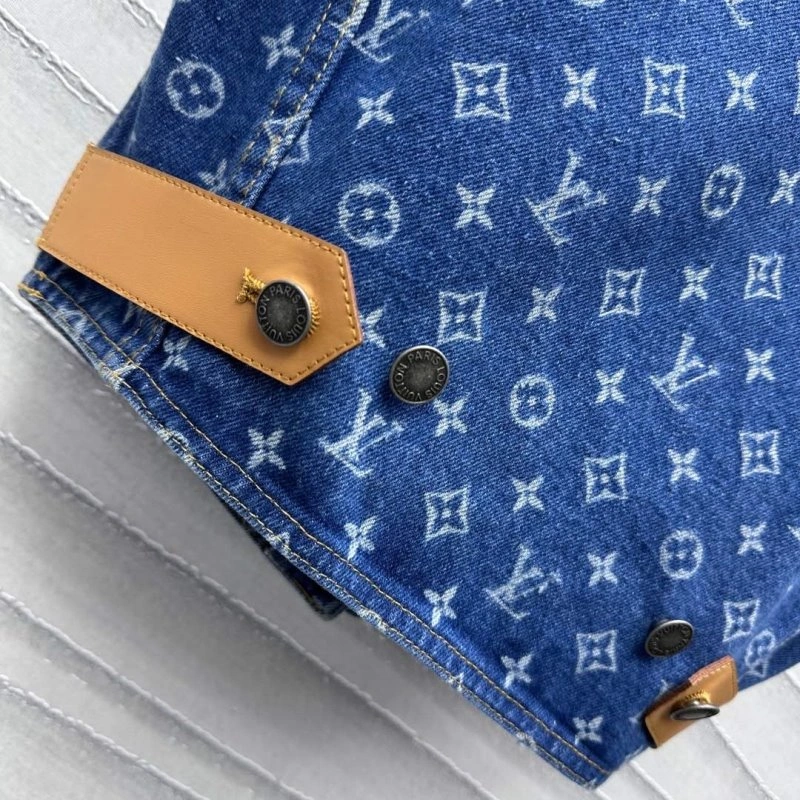 Louis Vuitton Vest FreshLook 130382