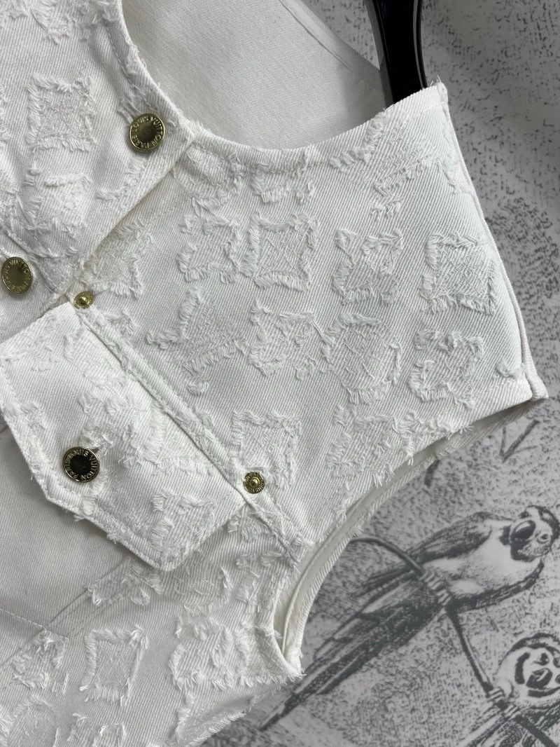 Unique Louis Vuitton Vest 130384