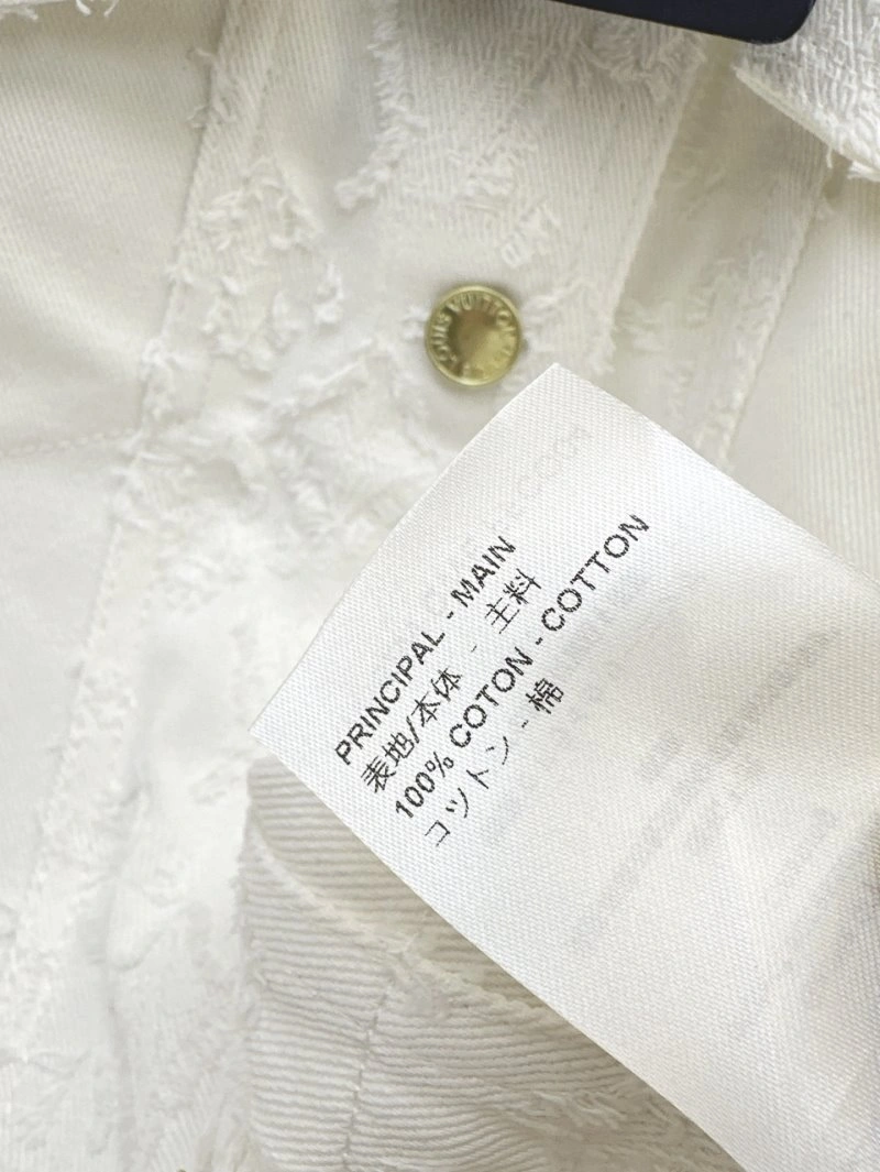 Functional Louis Vuitton Vest 130372
