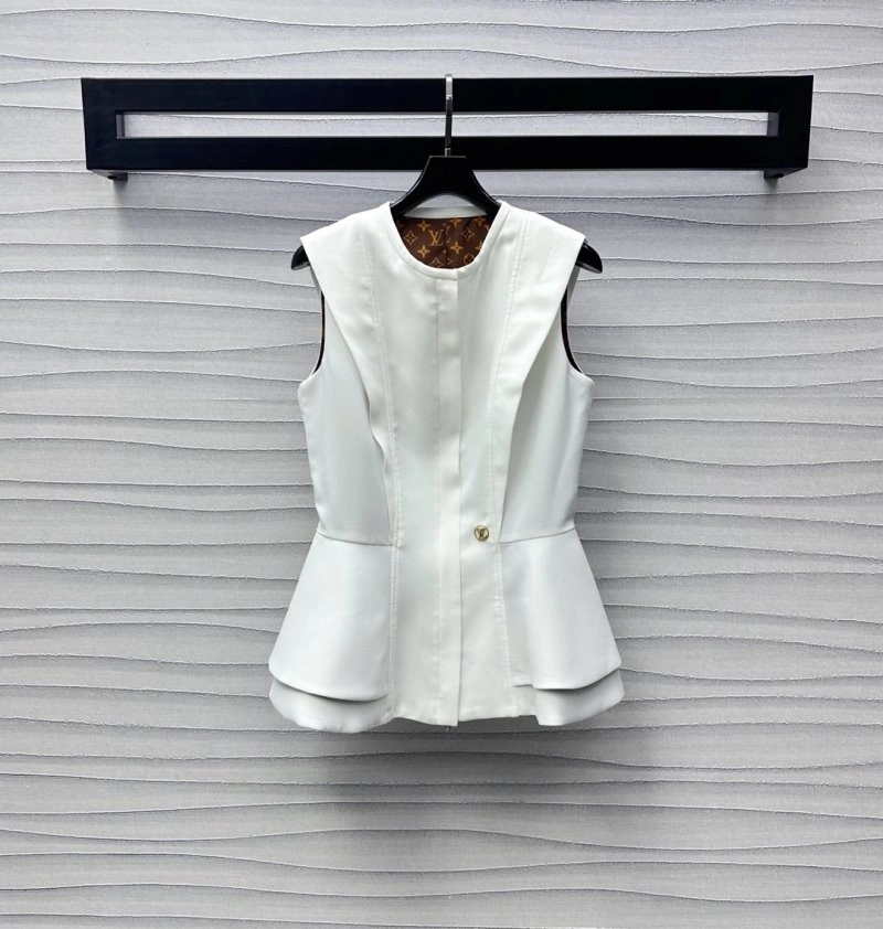 Louis Vuitton Vest MultiPurpose 130370