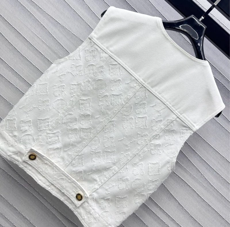 Louis Vuitton Vest ComfortFit 130365