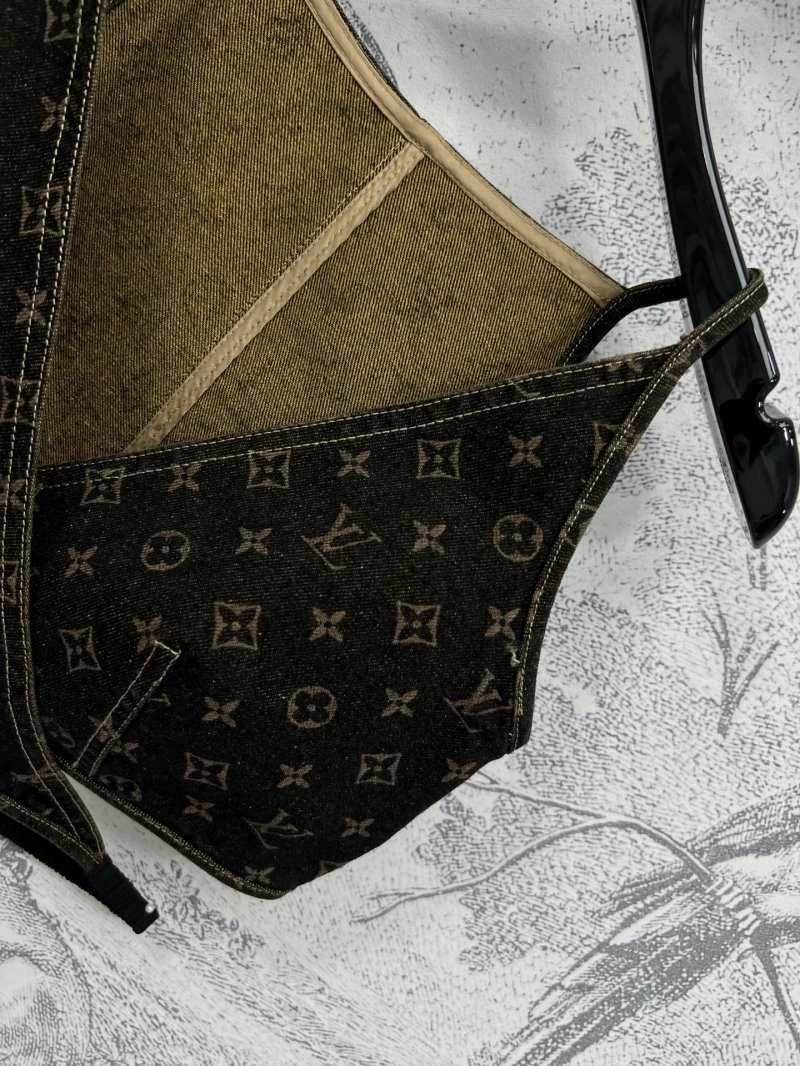 Louis Vuitton Vest Seasonal 130366