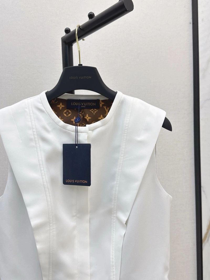 Affordable Louis Vuitton Vest 130364