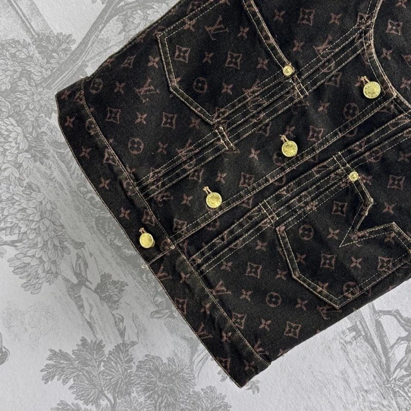 Fashionable Louis Vuitton Vest 130362
