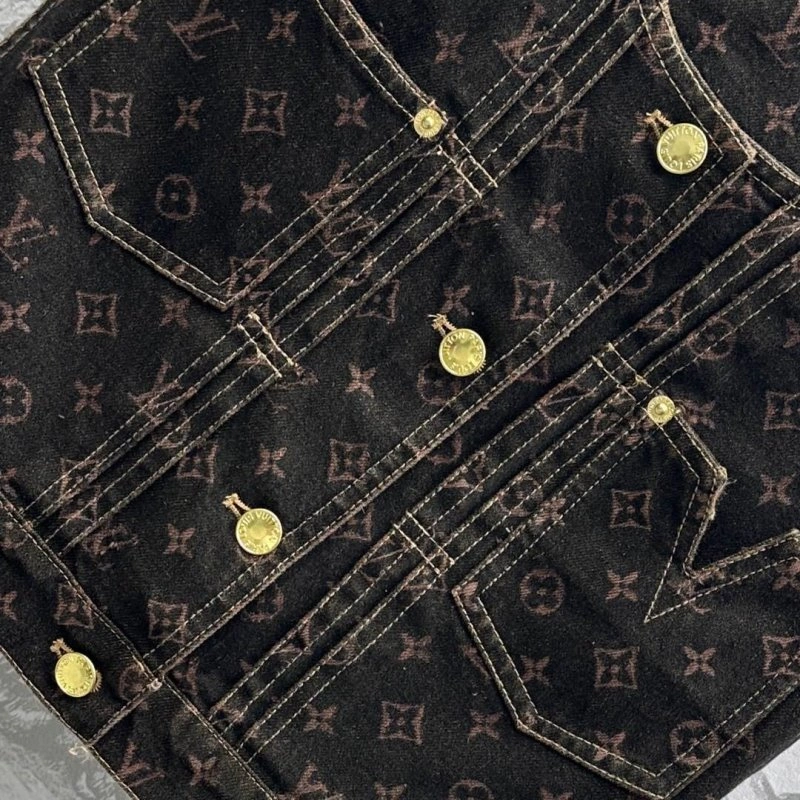 Fashionable Louis Vuitton Vest 130362