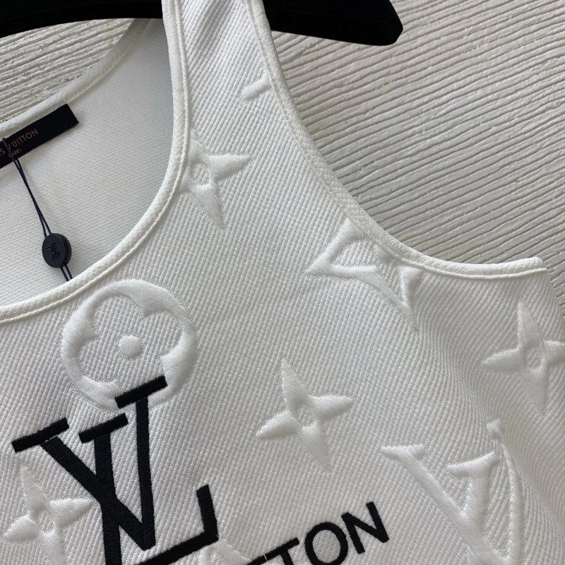 Cozy Louis Vuitton Vest 131196