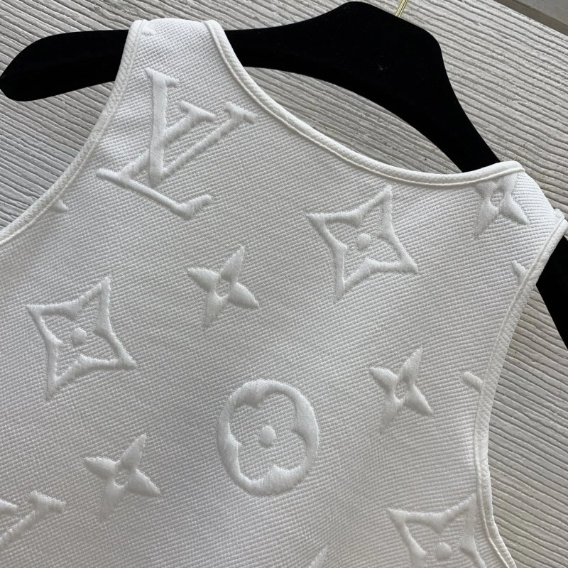 Cozy Louis Vuitton Vest 131196