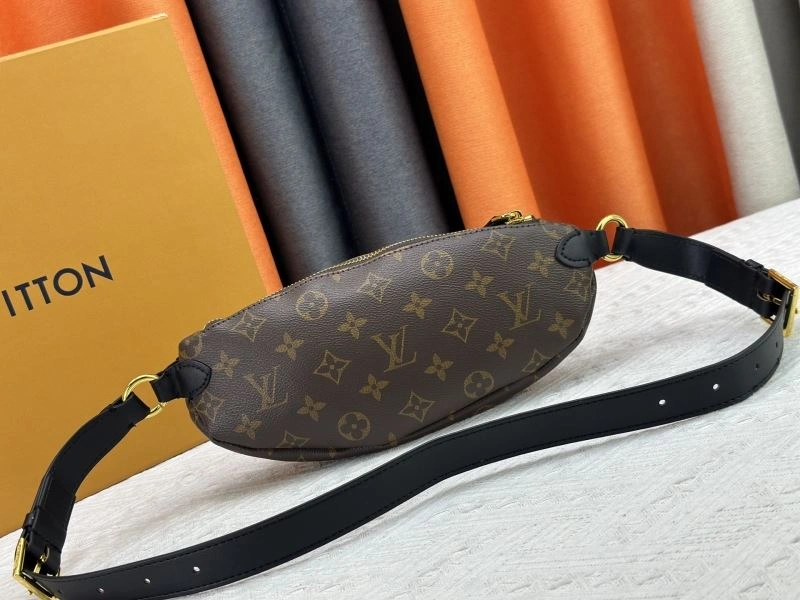 Louis Vuitton Waist Chest Packs Durable 80276