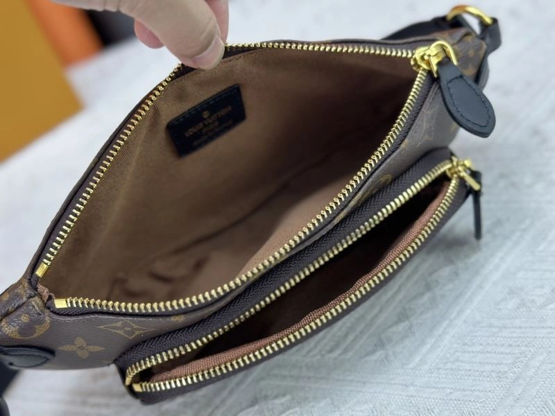 Louis Vuitton Waist Chest Packs Durable 80276