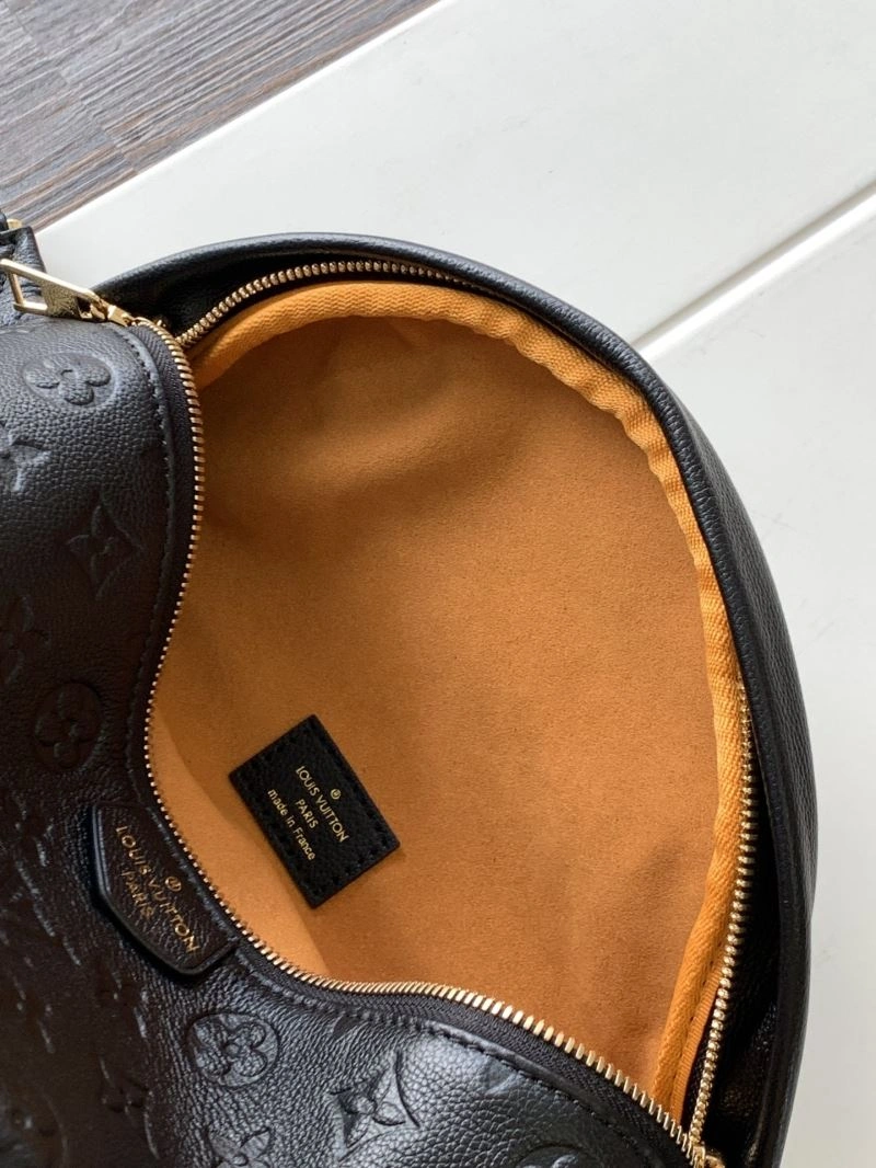 Cozy Louis Vuitton Waist Chest Packs 94116