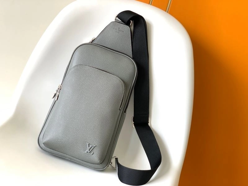 Stylish Louis Vuitton Waist Chest Packs 94112