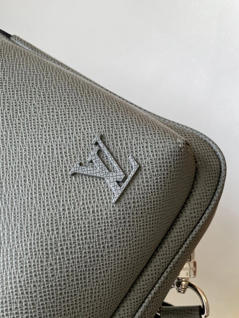 Stylish Louis Vuitton Waist Chest Packs 94112