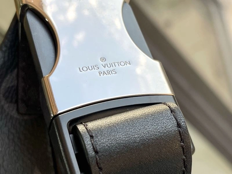 Louis Vuitton Waist Chest Packs Tailored 94147