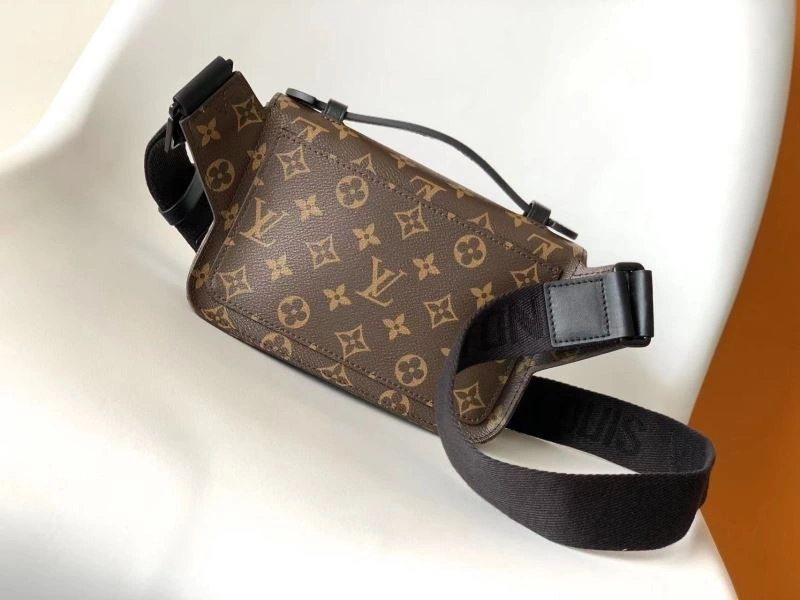 Louis Vuitton Waist Chest Packs Comfortable 94096