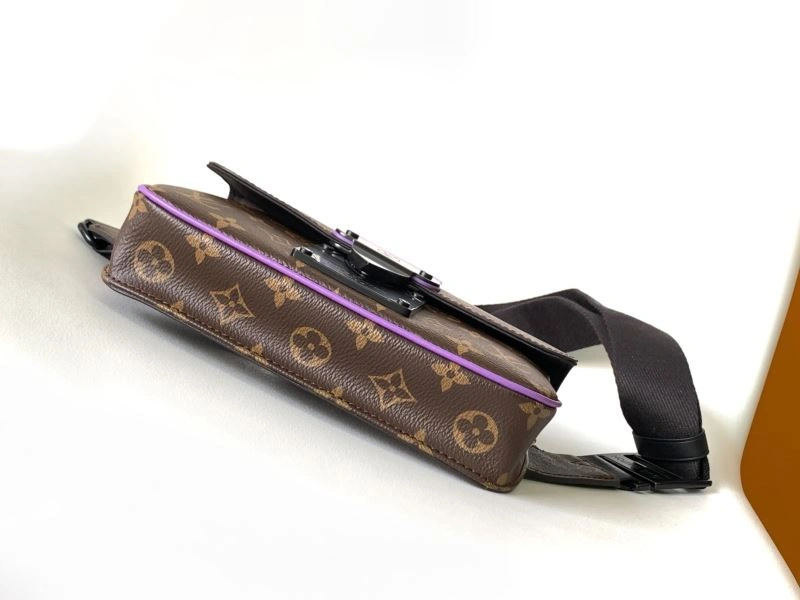 Lightweight Louis Vuitton Waist Chest Packs 94092