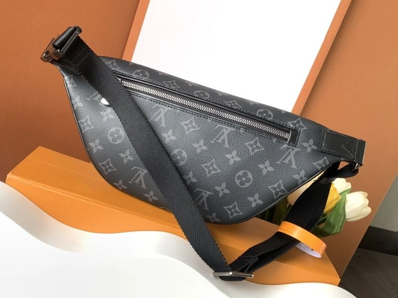 WellDesigned Louis Vuitton Waist Chest Packs 93394