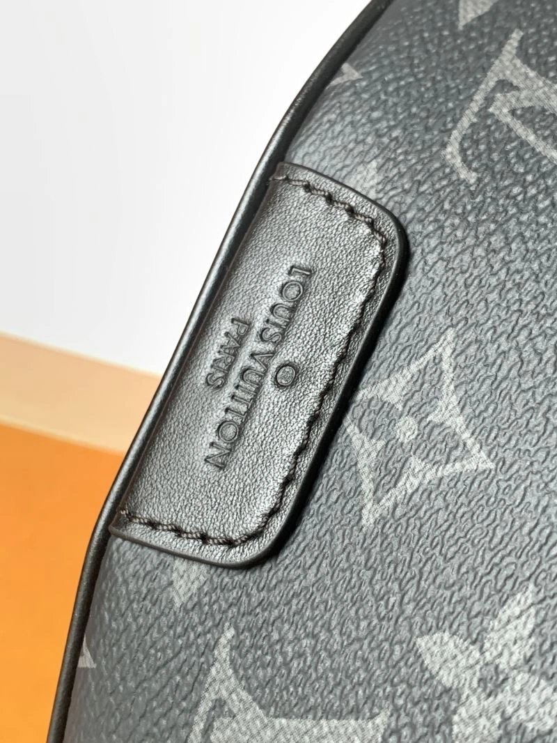WellDesigned Louis Vuitton Waist Chest Packs 93394