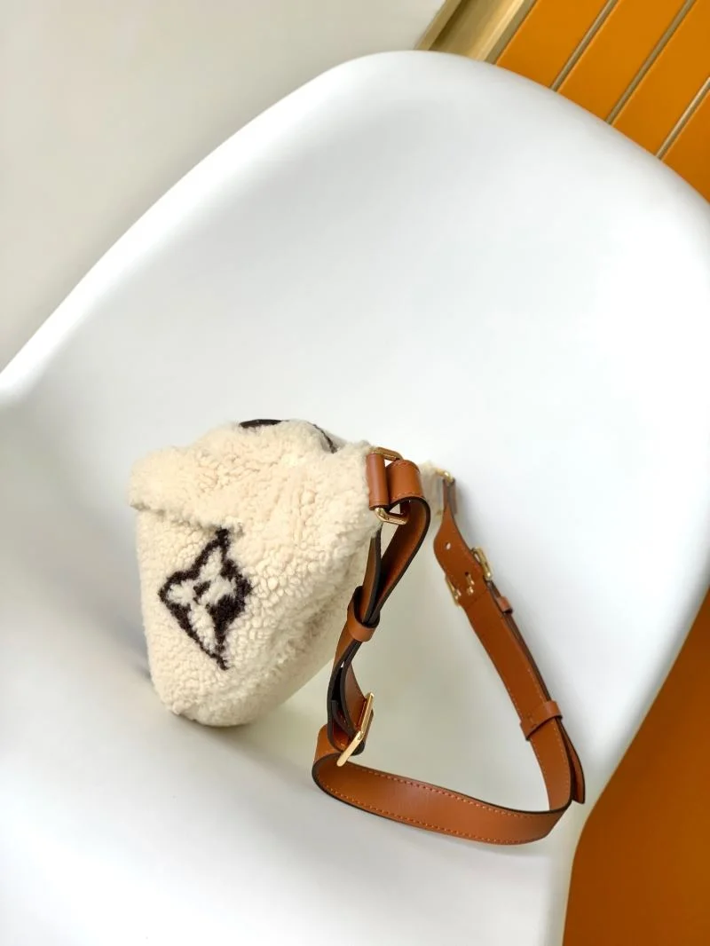 Louis Vuitton Waist Chest Packs Lightweight 43200