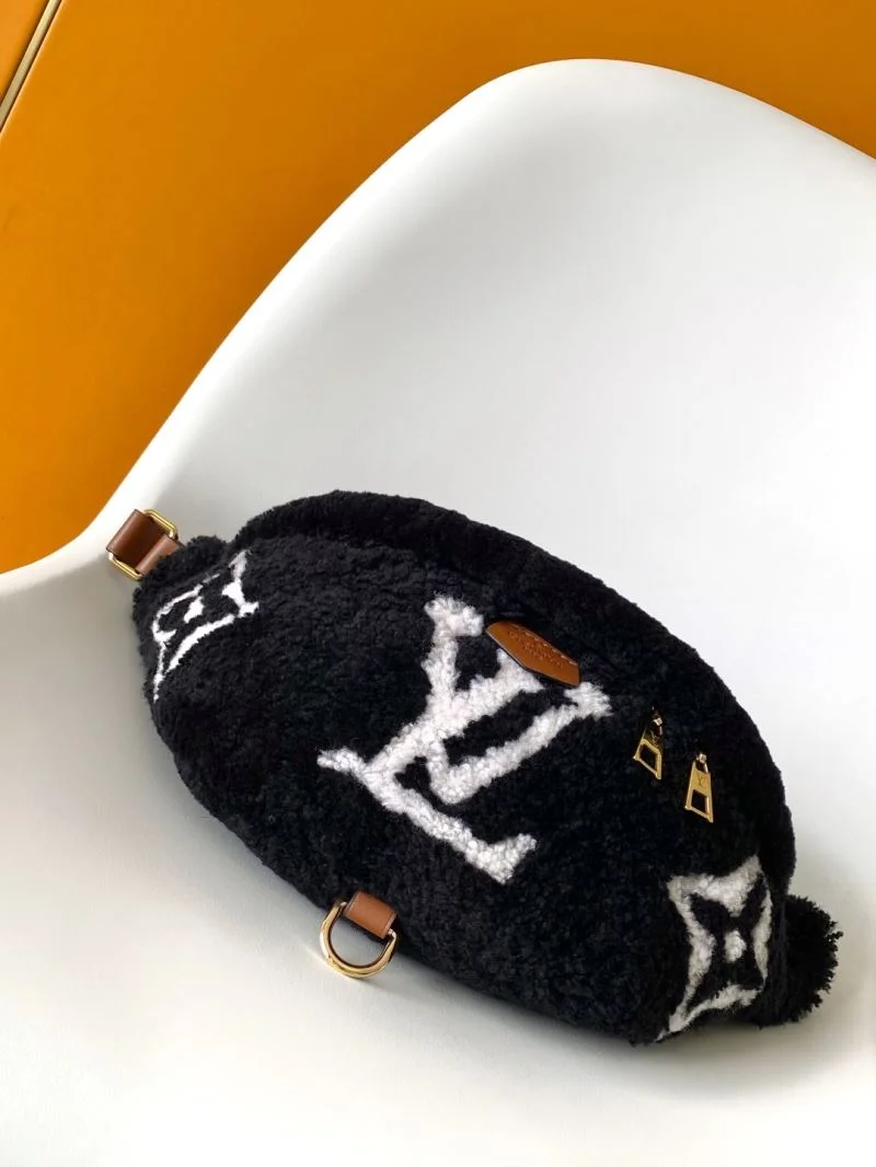 Louis Vuitton Waist Chest Packs Breathable 43230