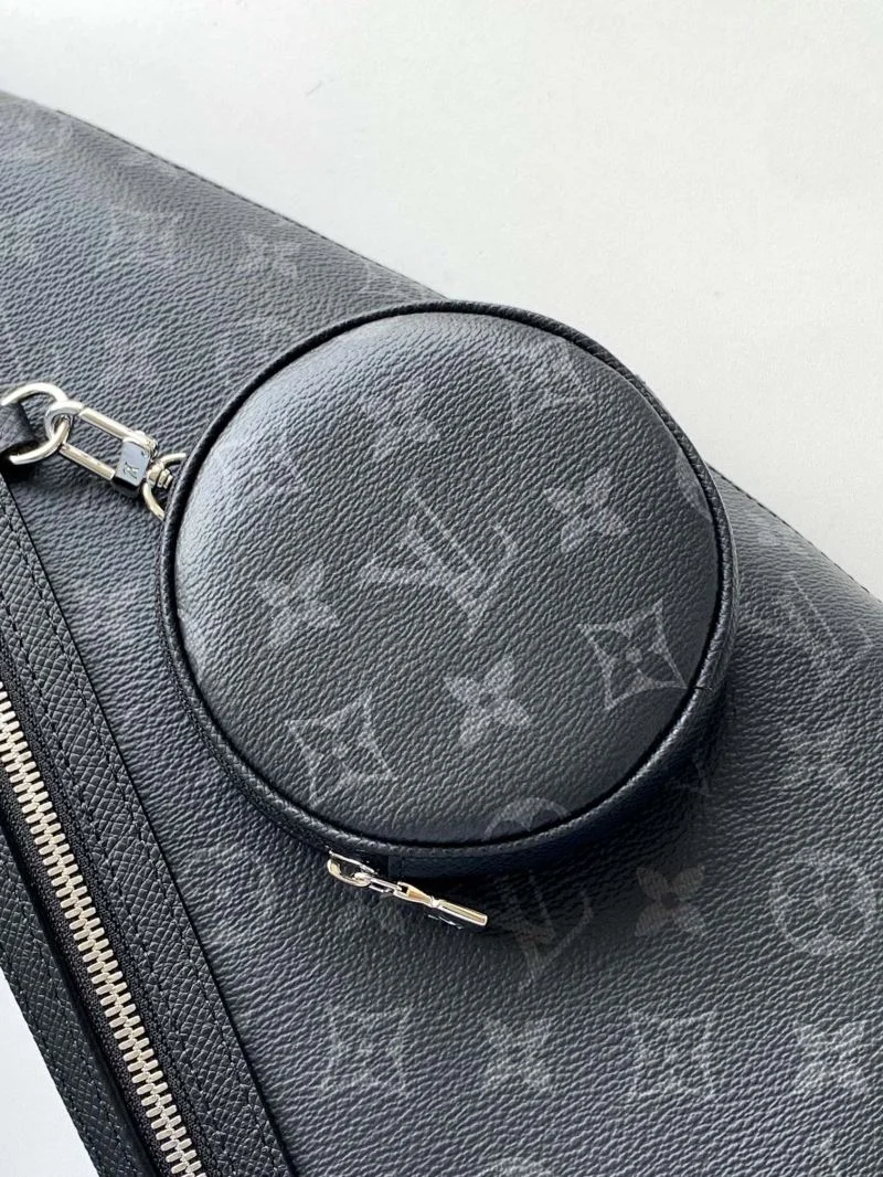 Sleek Louis Vuitton Waist Chest Packs 42124