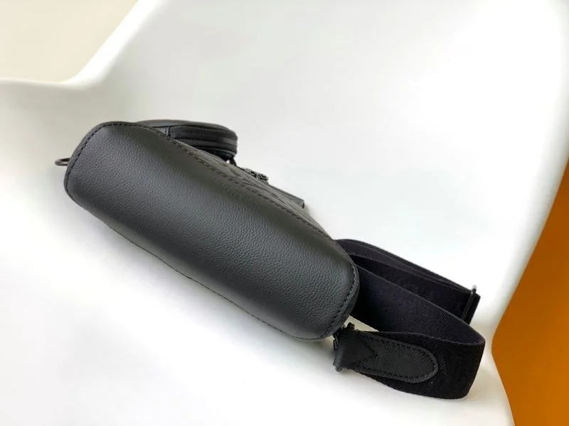 Sustainable Louis Vuitton Waist Chest Packs 42127