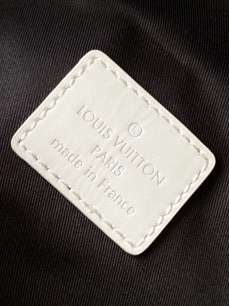 FlexibleFit Louis Vuitton Waist Chest Packs 42122