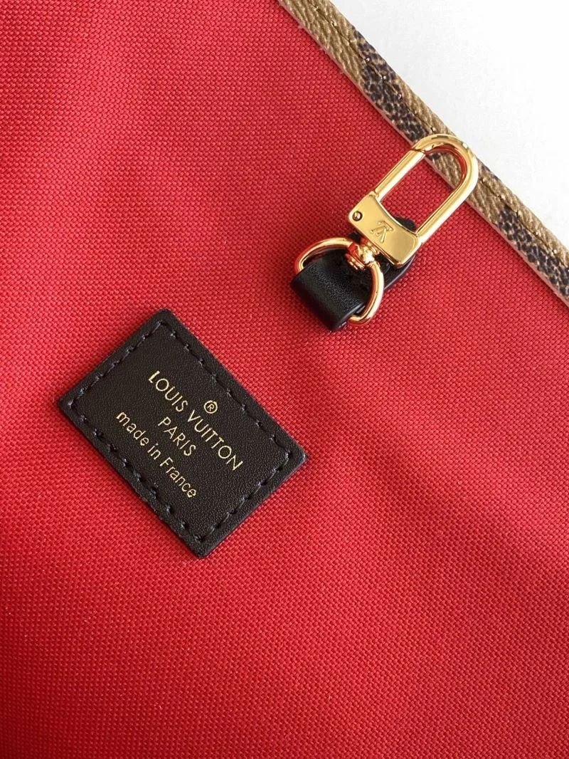 Louis Vuitton Waist Chest Packs Fashionable 42101