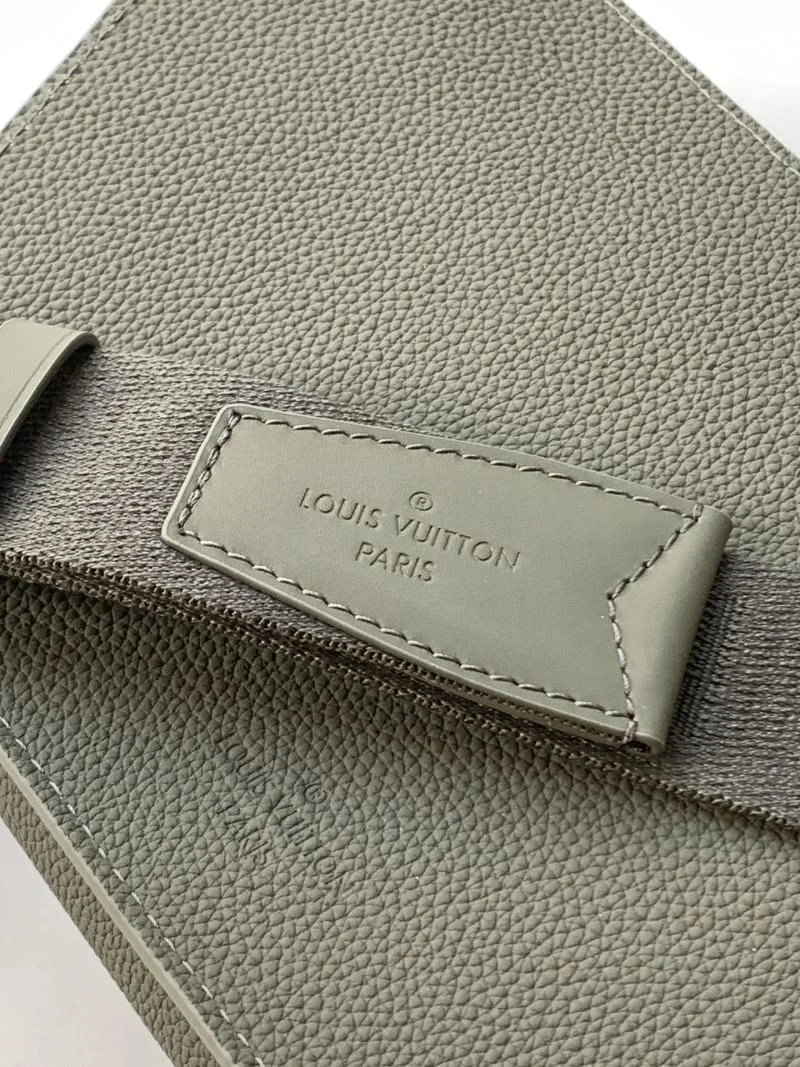 Louis Vuitton Waist Chest Packs Supportive 42112