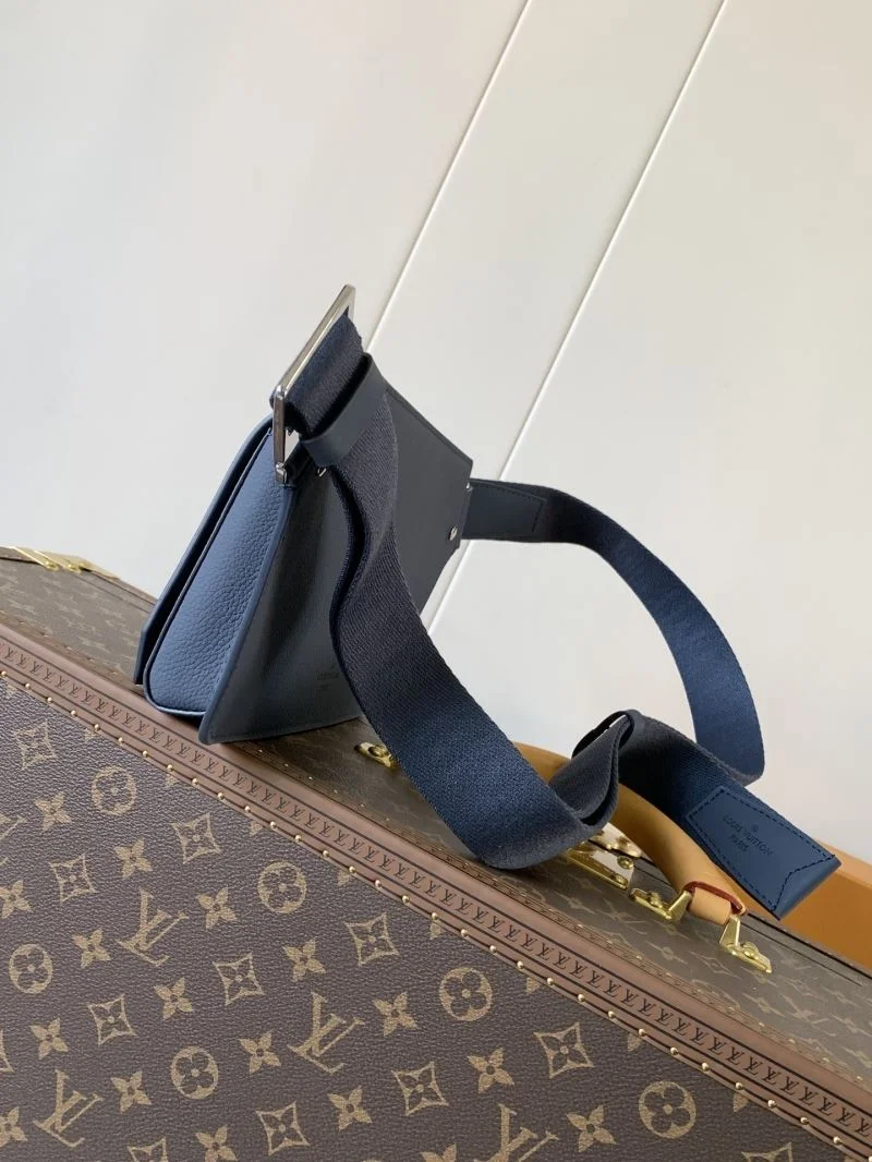 Louis Vuitton Waist Chest Packs Lightweight 42102