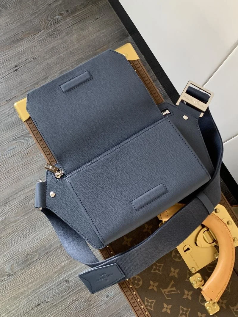 Louis Vuitton Waist Chest Packs Lightweight 42102