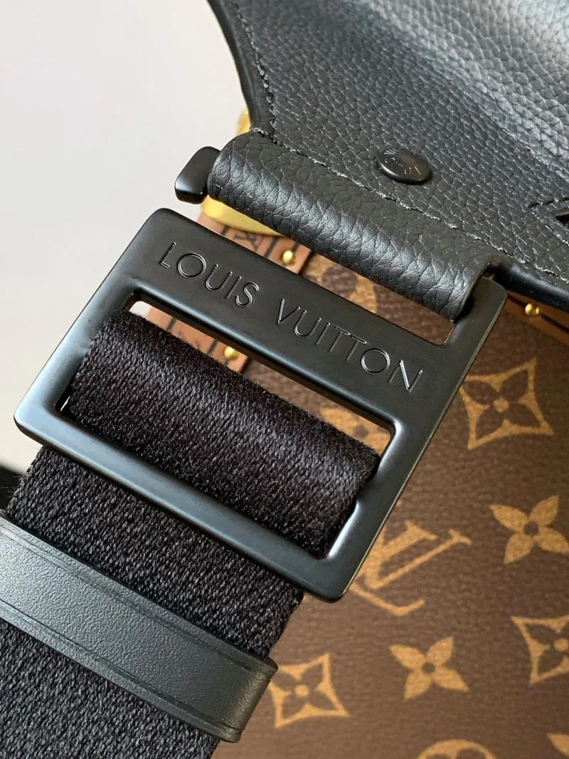 Louis Vuitton Waist Chest Packs Original 42100