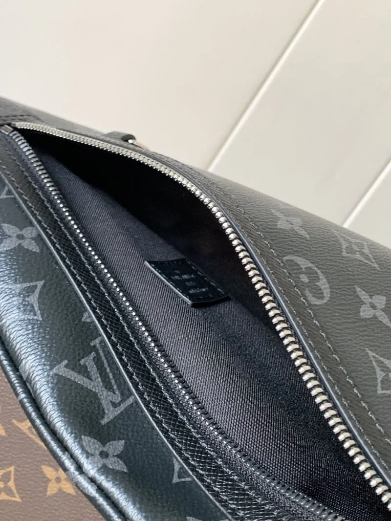 Stretchable Louis Vuitton Waist Chest Packs 42152