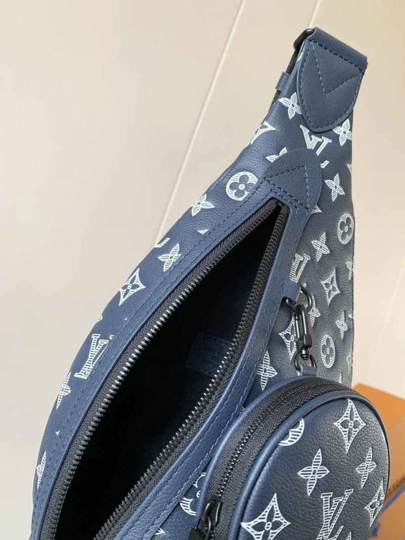 Trendy Louis Vuitton Waist Chest Packs 42132