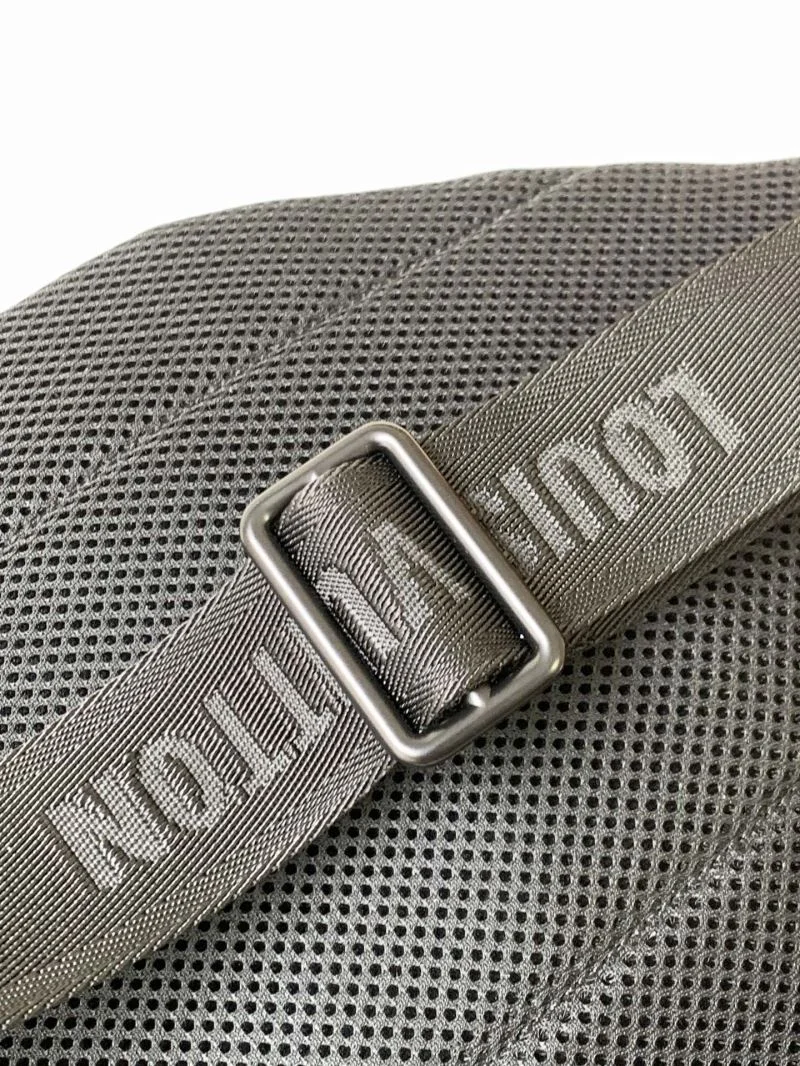 Chic Louis Vuitton Waist Chest Packs 42154