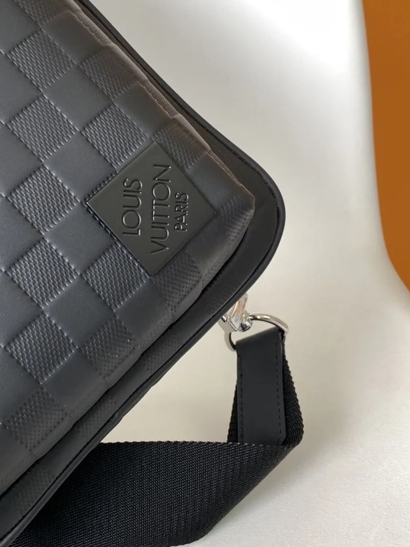 SmoothTexture Louis Vuitton Waist Chest Packs 42121