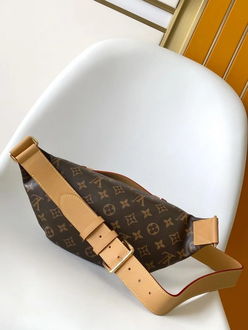 Louis Vuitton Waist Chest Packs DailyWear 42073