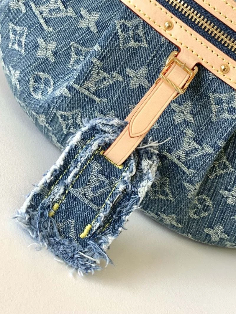 SmartChoice Louis Vuitton Waist Chest Packs 42083