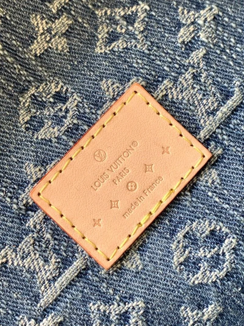 SmartChoice Louis Vuitton Waist Chest Packs 42083