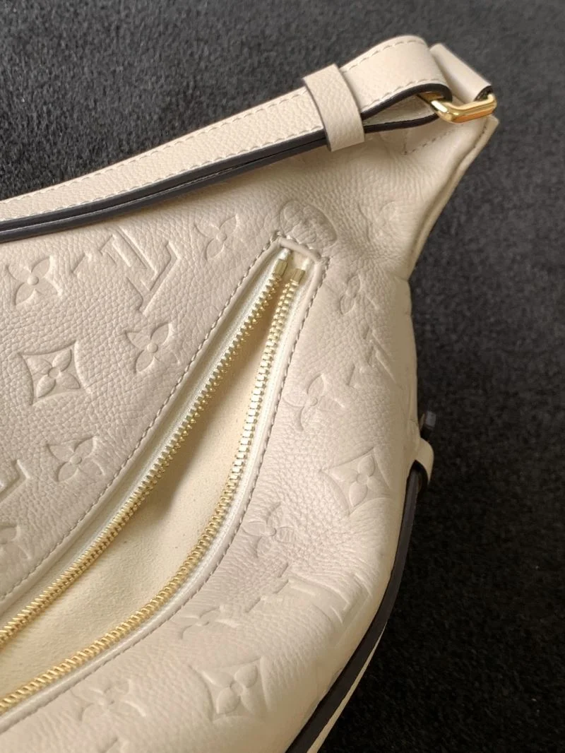 Louis Vuitton Waist Chest Packs Resilient 42080