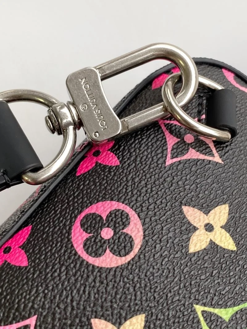 Louis Vuitton Waist Chest Packs Cozy 42086
