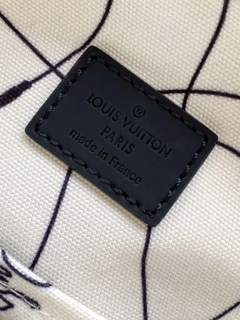 Louis Vuitton Waist Chest Packs Cozy 42086