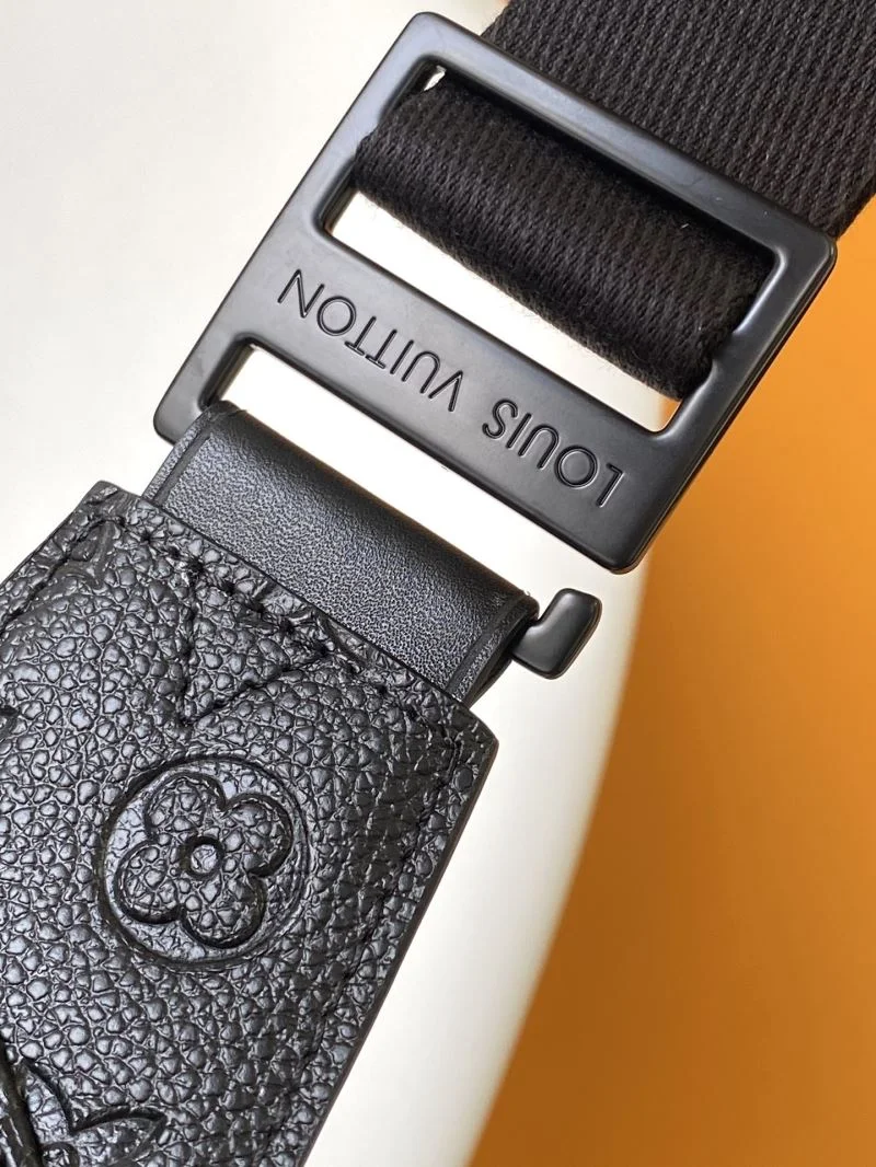 SmoothTexture Louis Vuitton Waist Chest Packs 41828
