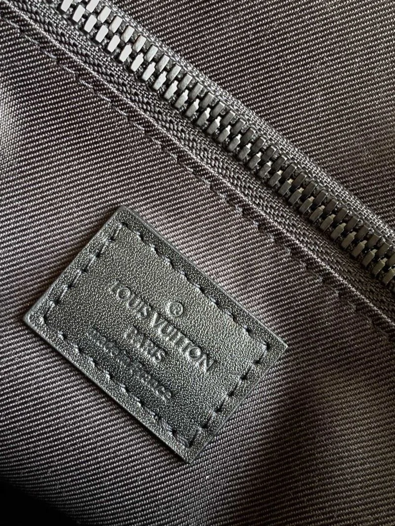 SmoothTexture Louis Vuitton Waist Chest Packs 41828